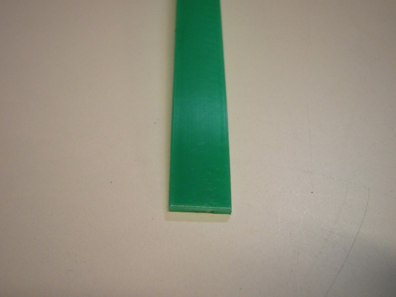 20P20100, Profil I 3x15mm, grøn